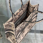 LARGE DIOR BOOK TOTE - Image 8