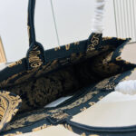 LARGE DIOR BOOK TOTE - Image 8