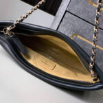 CHANEL Clutch With Chain(HIGH-END GRADE) - Image 8