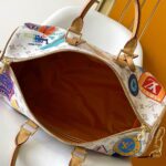 LV Keepall Bandoulière 45 - Image 8