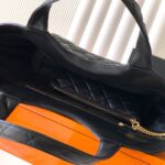 YSL CARE Medium in quilted suede(HIGH-END GRADE) - Image 8