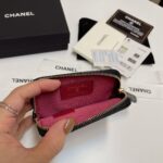 CHANEL 19 Zipper Coin Wallet - Image 8