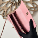 CHANEL Clutch With Chain(high-end grade) - Image 8
