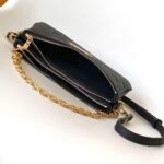 LV Pochette Liv - Image 8