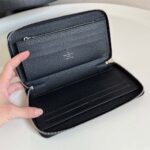 LV Zippy Wallet - Image 8