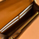 GG Marmont wallet on chain - Image 8