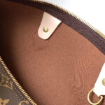 LV Speedy Bandoulière 35 - Image 8