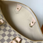 LV Speedy Bandoulière 35 - Image 8