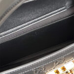 Gucci Padlock medium top handle bag - Image 8
