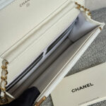 Chanel classic chain wallet - Image 8