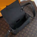 LV Steamer Wearable Wallet - Image 8