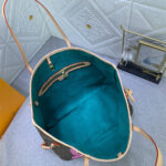 LV Neverfull MM - Image 8