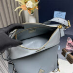 Prada Aimee medium leather shoulder bag - Image 8