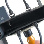 Dior Medium East-West Tote Bag - Image 8