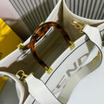 Fendi Sunshine Large - Image 8