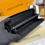 LV Zippy Wallet Horizontal - Image 8