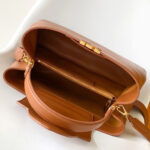 LV Capucines GM Souple(HIGH-END GRADE) - Image 8