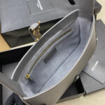 YSL le 5 a 7 in smooth leather - Image 8