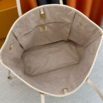 LV Neverfull MM - Image 8
