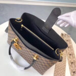 LV RIVERSIDE - Image 8