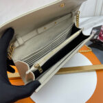 YSL NIKI medium in grained lambskin - Image 8