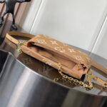 LV Wallet on Chain Ivy - Image 8