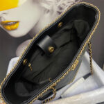 CHANEL SHOPPING BAG - Image 8