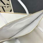 CLINE FLAT CABAS NEW LUGGAGE IN GLOSSY CALFSKIN - Image 8