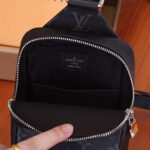 LV OUTDOOR SLINGBAG - Image 8