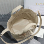 Medium Dior Toujours Vertical Tote Bag(high-end grade) - Image 8