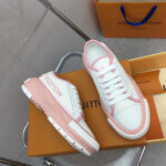 LV SQUAD SNEAKER - Image 8