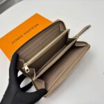 LV Zippy Wallet - Image 8