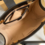 Padlock medium GG shoulder bag - Image 8