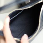 GG Emblem small shoulder bag - Image 8