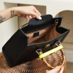 Gucci Diana medium tote bag - Image 8