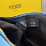 Fendi graphy Small - Image 8