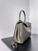 Balenciaga Rodeo Handbag Large smooth calfskin 795458 green - Image 4