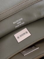 Balenciaga Rodeo Handbag Large smooth calfskin 795458 green - Image 5