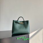 Bottega Veneta Andiamo 766016 Jungle