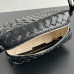 Bottega Veneta Concert Pouch 794258 black - Image 5