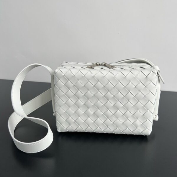 Bottega Veneta Concert Pouch 794258 white