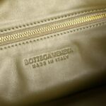 Bottega Veneta Hop calf leather Suede 796262 green - Image 3