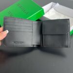 Bottega Veneta Intrecciato Bi-Fold Wallet With Coin Purse 749412 black - Image 2