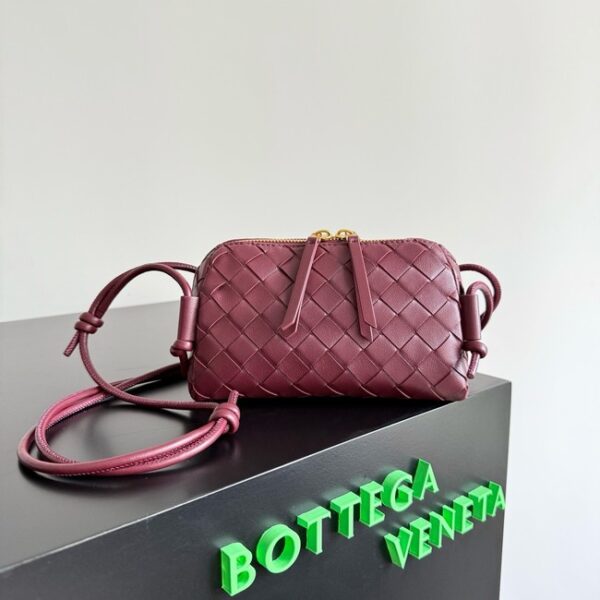 Bottega Veneta Intrecciato Concert Pouch 794258 Sapele