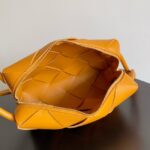 Bottega Veneta Intrecciato Concert Pouch D794258 yellow - Image 4
