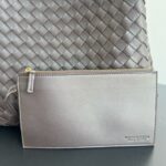 Bottega Veneta Large Campana 844250 Fondant - Image 4