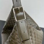 Bottega Veneta Large Hop Shoulder bag 806976 Pinecone - Image 5
