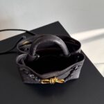 Bottega Veneta Mini Andiamo Sapele 805232 Fondant - Image 4