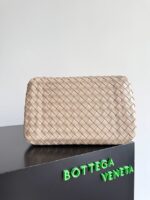 Bottega Veneta Parachute 826212 Tufo&Brass finish - Image 2