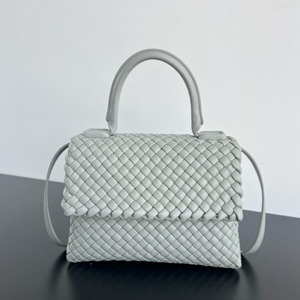 Bottega Veneta Patti Shoulder Bag 776783 gray